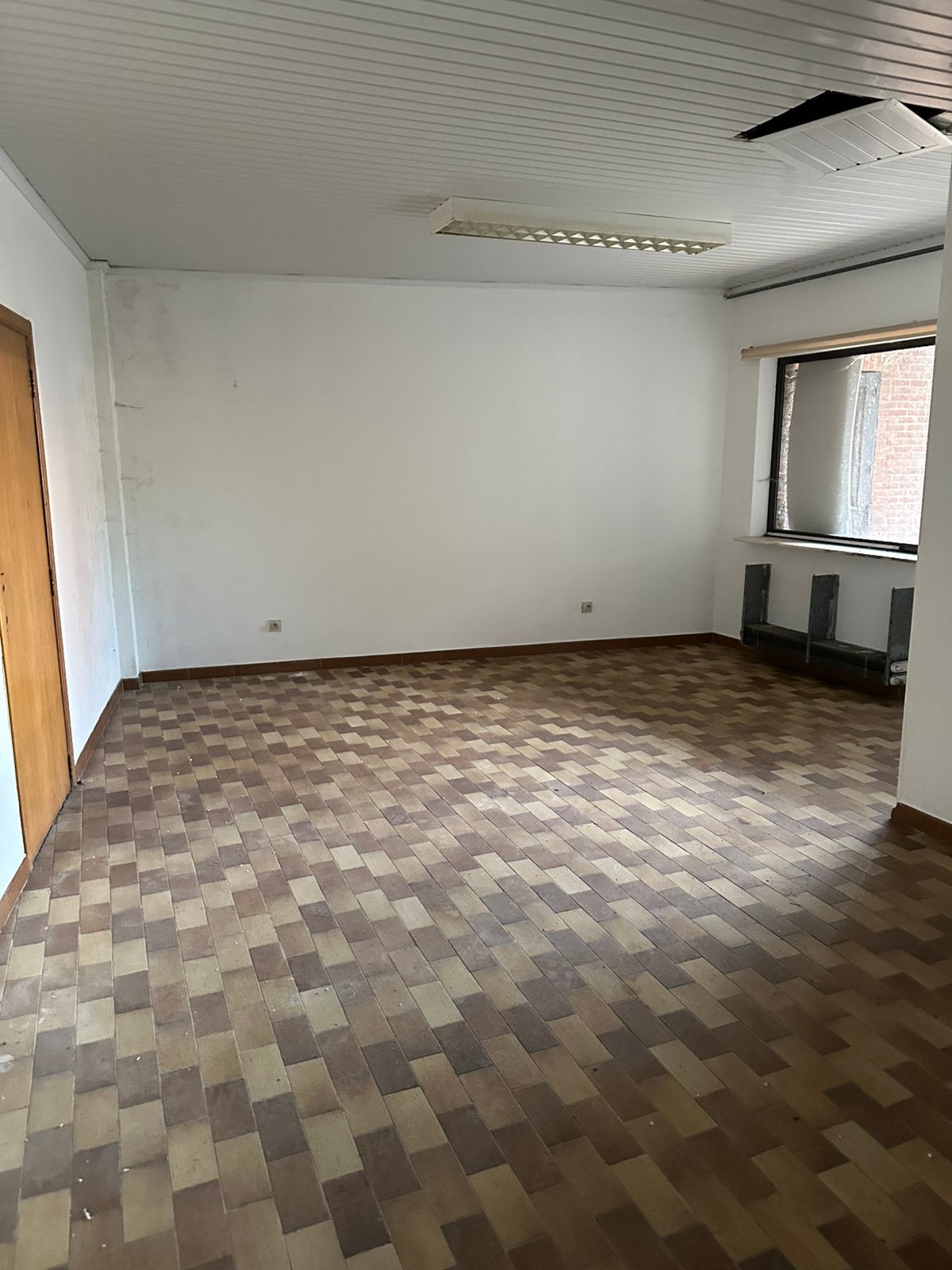 Maison à louer, maison de 2 chambres et grenier 1300 euros, Province de Limbourg