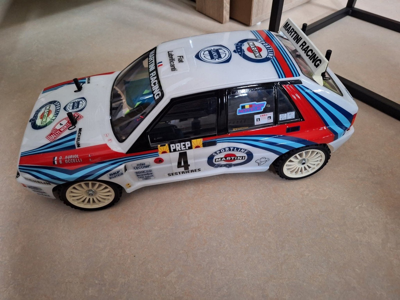 Nouveau Tamiya TT01E Lancia Delta Integral Martini :, Hobby & Loisirs créatifs, Neuf, Échelle 1:10, Enlèvement ou Envoi, Voiture on road
