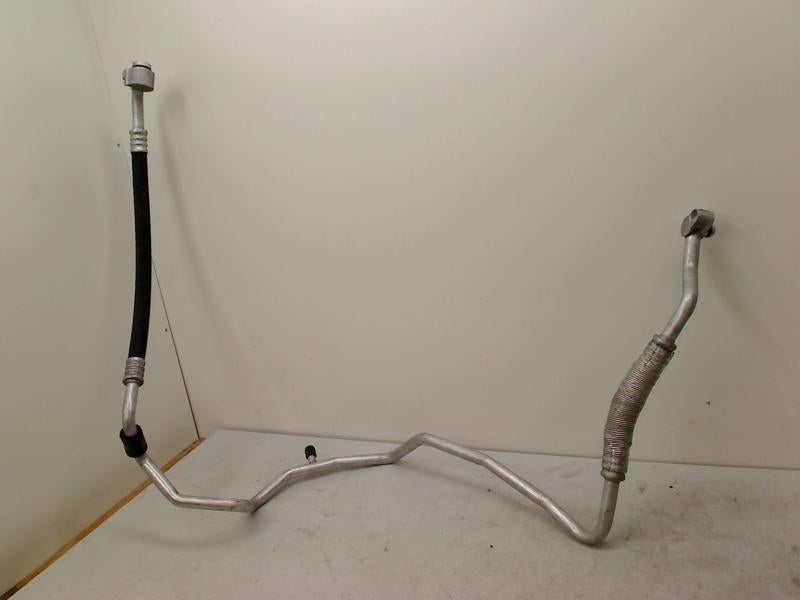 AIRCO LEIDING Volkswagen Touran (1T1 / T2) (1T0820743AL), Auto-onderdelen, Gebruikt, De Bloemendaal 21 21
5221 EB  'S HERTOGENBOSCH, NL