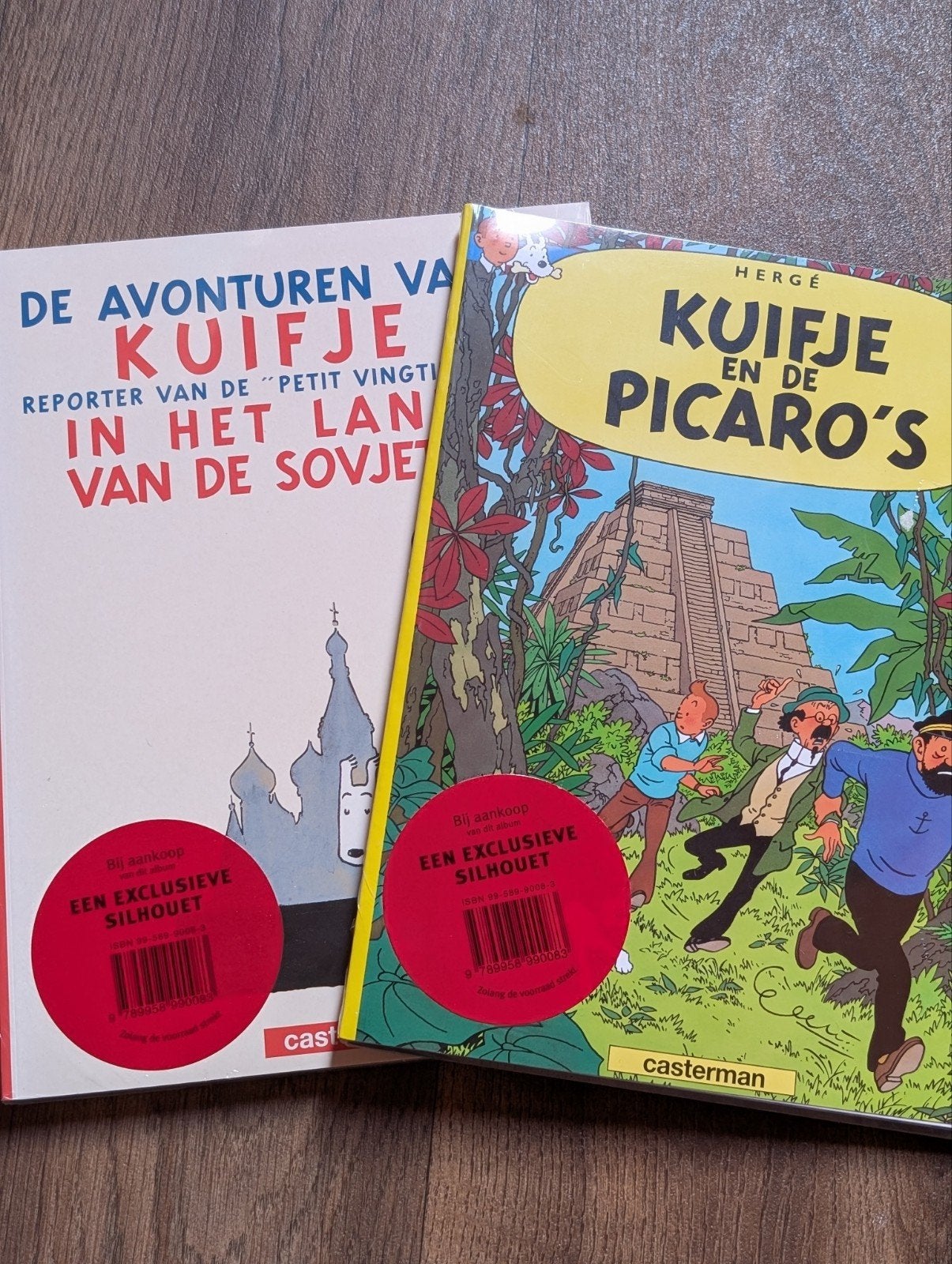 2x kuifje nog in verpakking + silhouets, Boeken, Ophalen of Verzenden, Nieuw