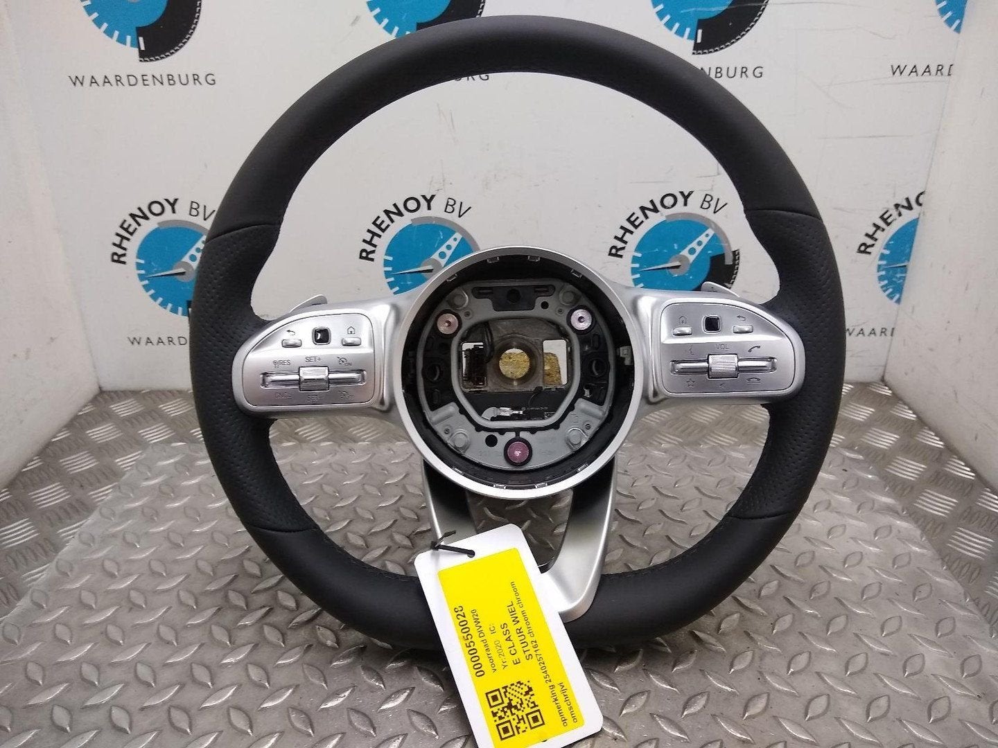 MERCEDES E CLASS STUURWIEL 2020, Autos : Pièces & Accessoires, Commande, Neuf, ARN reconnu, Stiba membre, Reconnu durable, Enlèvement ou Envoi