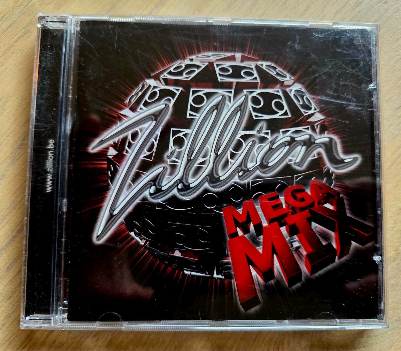 Zillion mega mix, Cd's en Dvd's, Cd's | Dance en House, Ophalen of Verzenden
