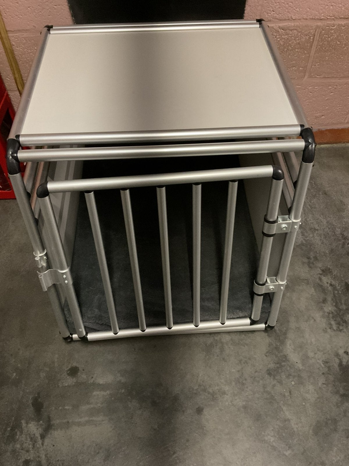 Auto bench hond, Enlèvement, Utilisé