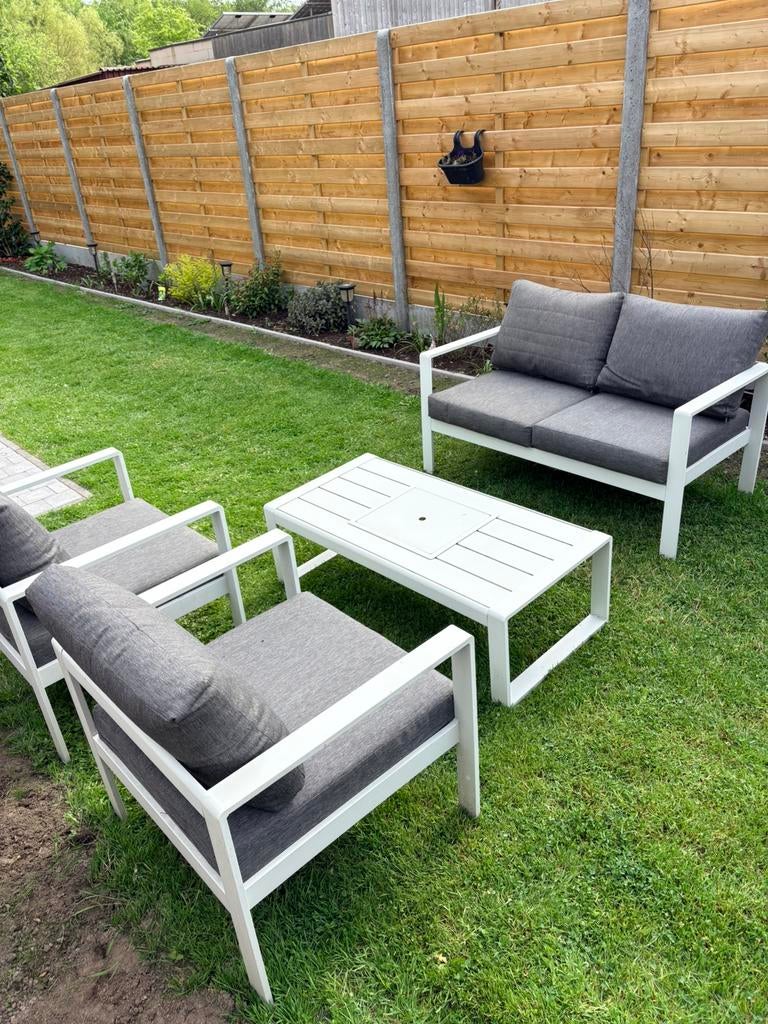 Tuinset met tafel, Ophalen, Zo goed als nieuw, Tuinset