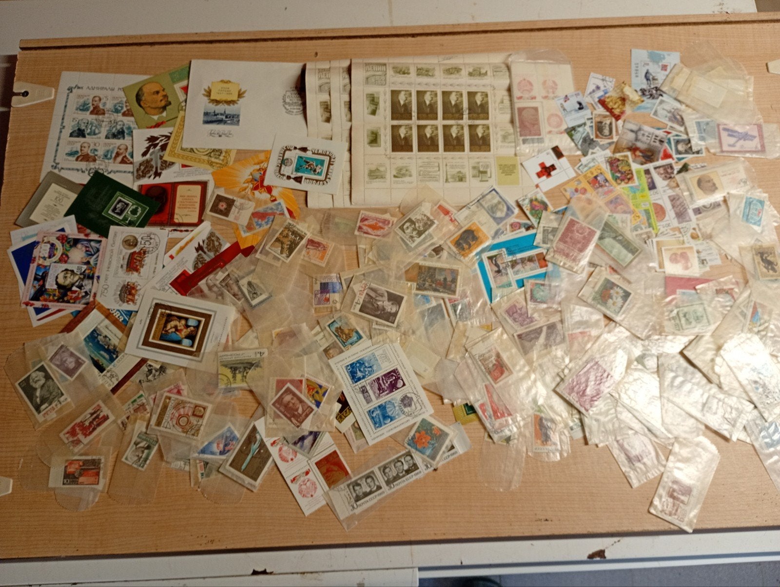 P14) grote partij postzegels rusland, Postzegels en Munten, Postzegels | Volle albums en Verzamelingen, Ophalen of Verzenden