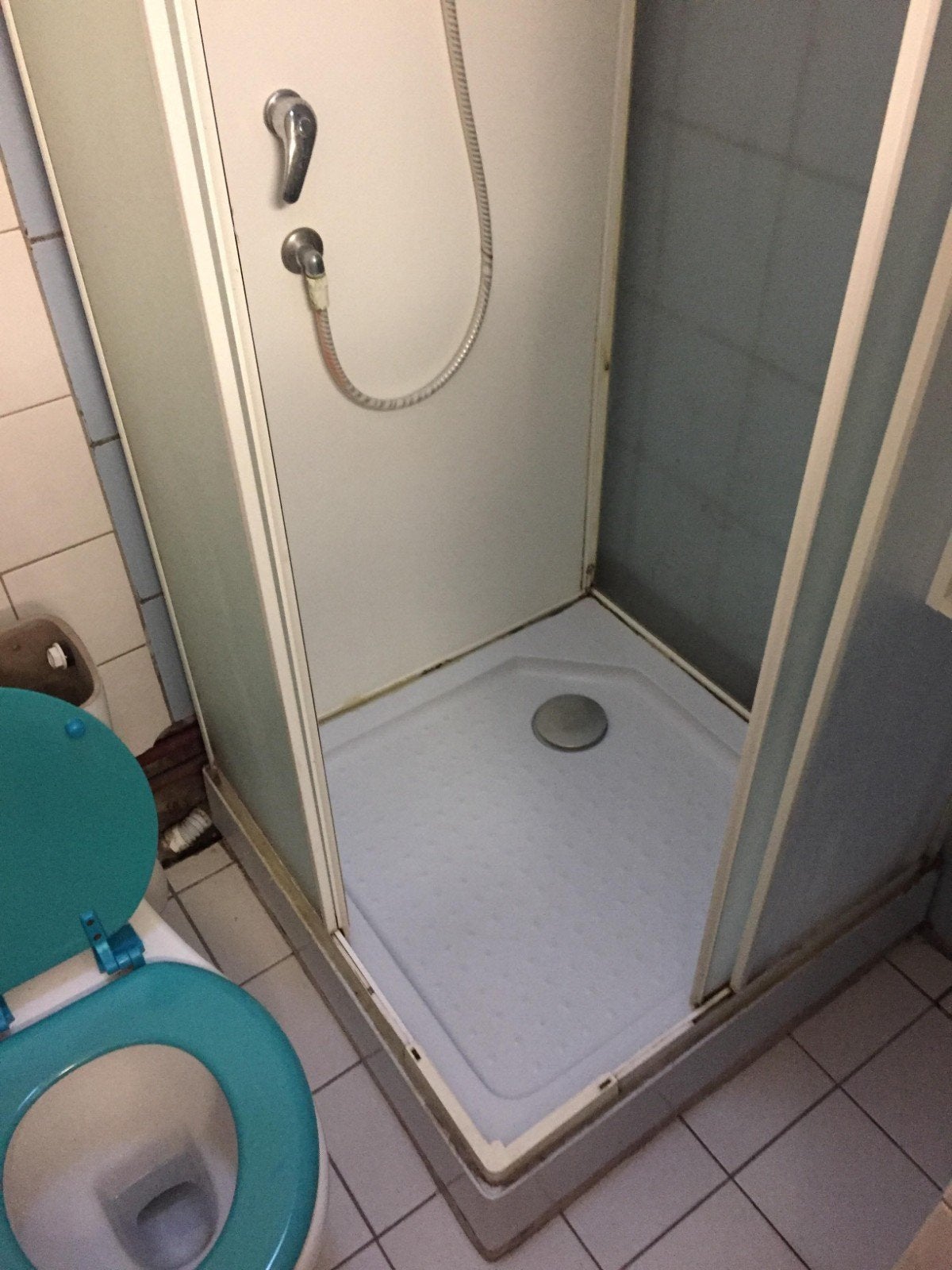 douche cabine, Enlèvement