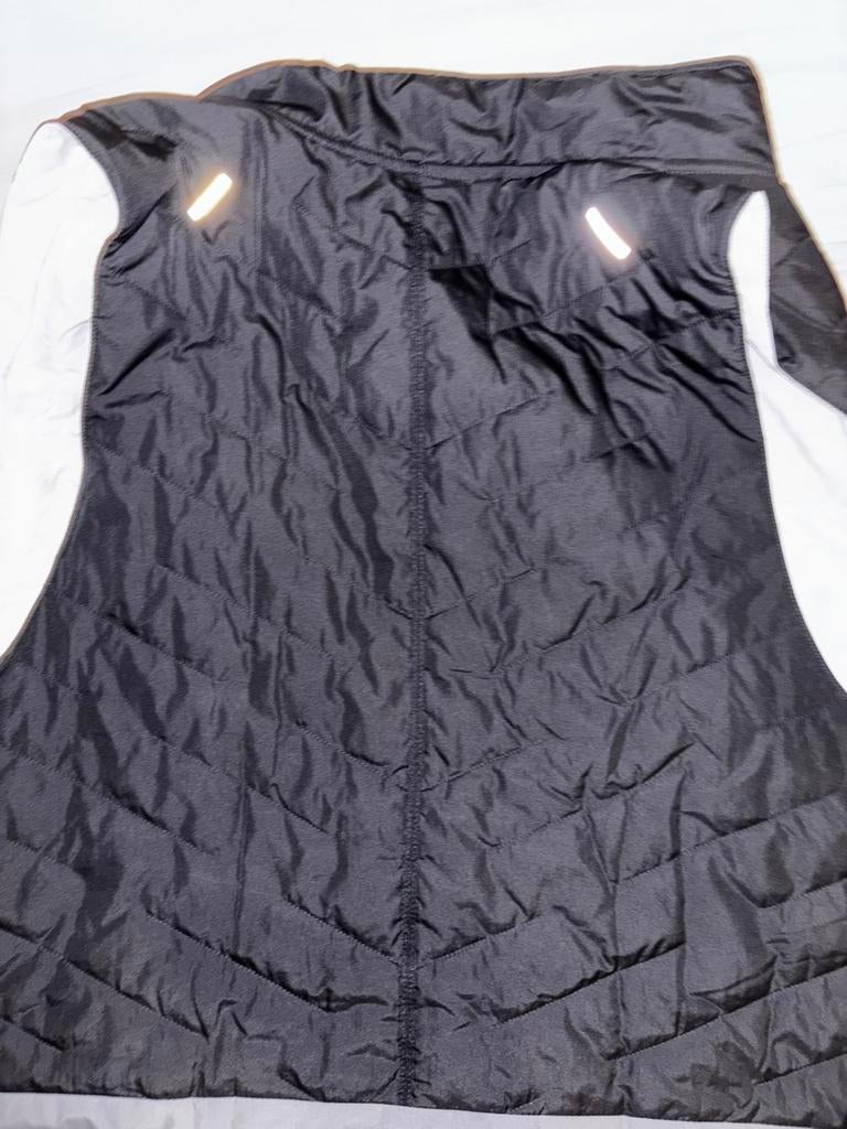 Veste nike sans manche, Enlèvement ou Envoi, Comme neuf, Taille 56/58 (XL), Gris