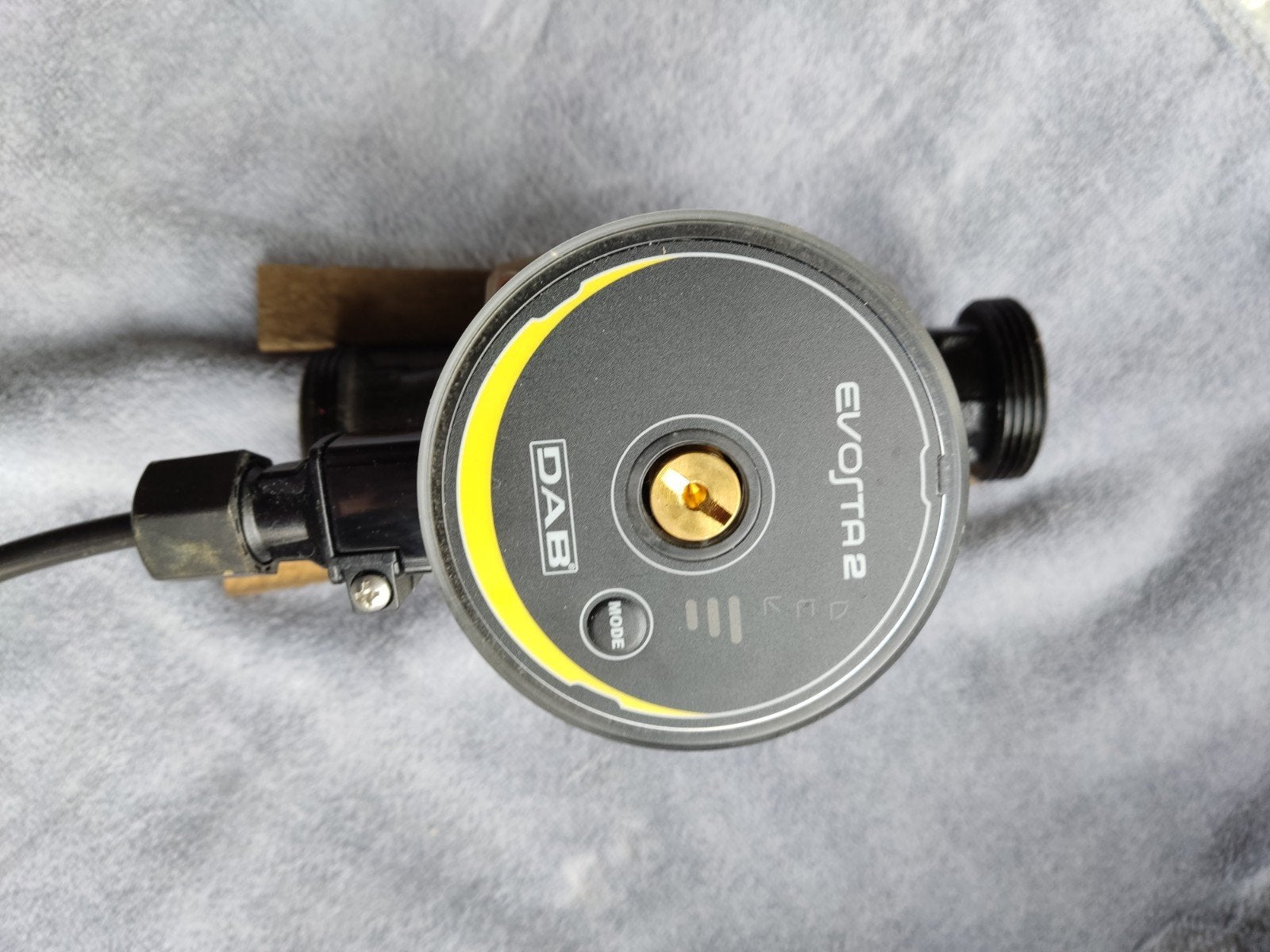 DAB Evosta 2 cirkulatiepomp 180 mm, Ophalen of Verzenden, Zo goed als nieuw, Minder dan 200 watt, Hoog rendement (Hr)