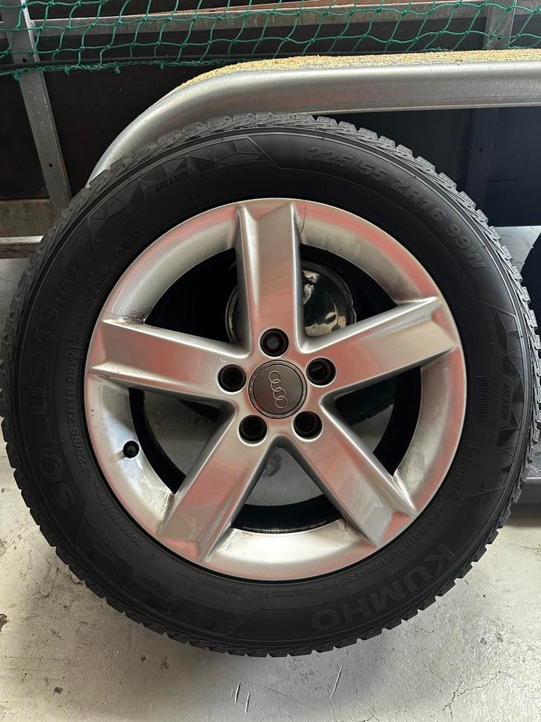 225/55 R16 99W 4season setNewAudi 5x112Prijs is bespreekbaar, Autos : Pièces & Accessoires, Pneus & Jantes, Pneus et Jantes, 4 Saisons