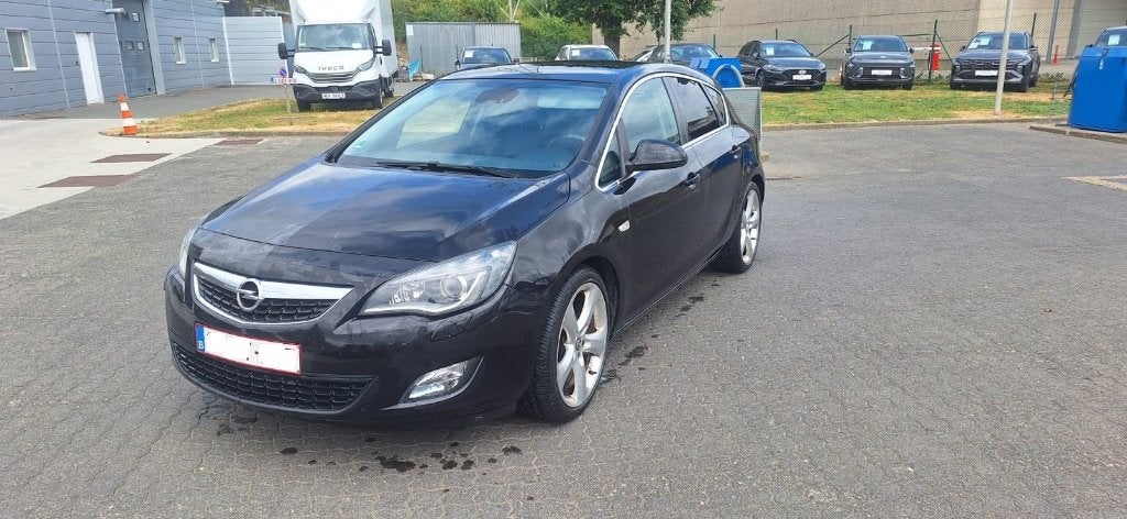Opel astra j 1.7 cdti (klaar voor registratie), Voorwielaandrijving, Euro 5, Zwart, Zwart