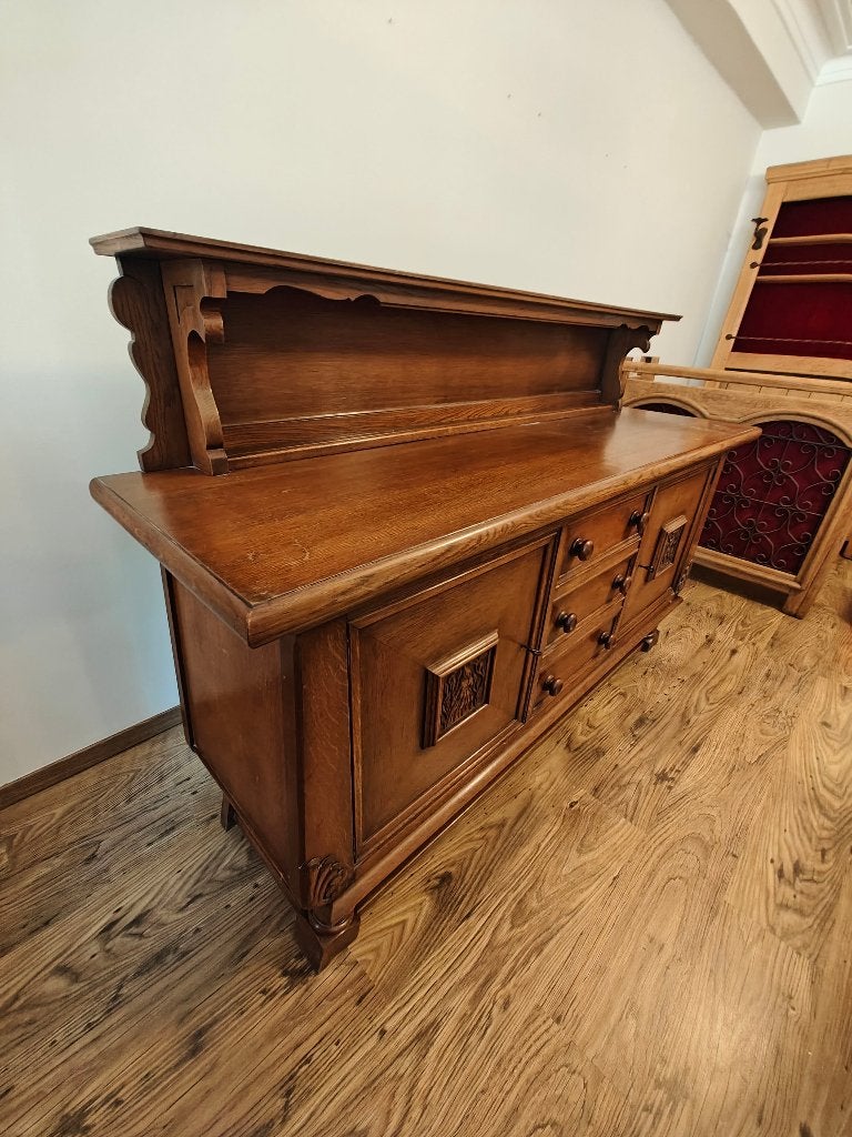 Prachtige eiken buffetkast met houtsnijwerk – 181 cm, Ophalen, Gebruikt, Klassieke landelijke eiken stijl, 100 tot 150 cm