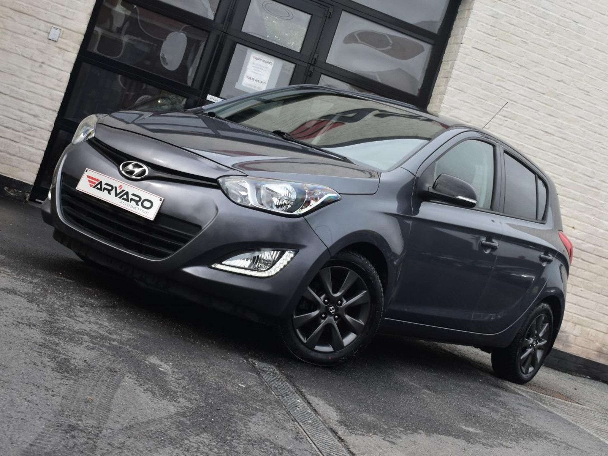 Hyundai i20 1.2i Go! / Airco / Cruise / Led / Garantie, Auto's, Voorwielaandrijving, Euro 5, Stof, Gebruikt