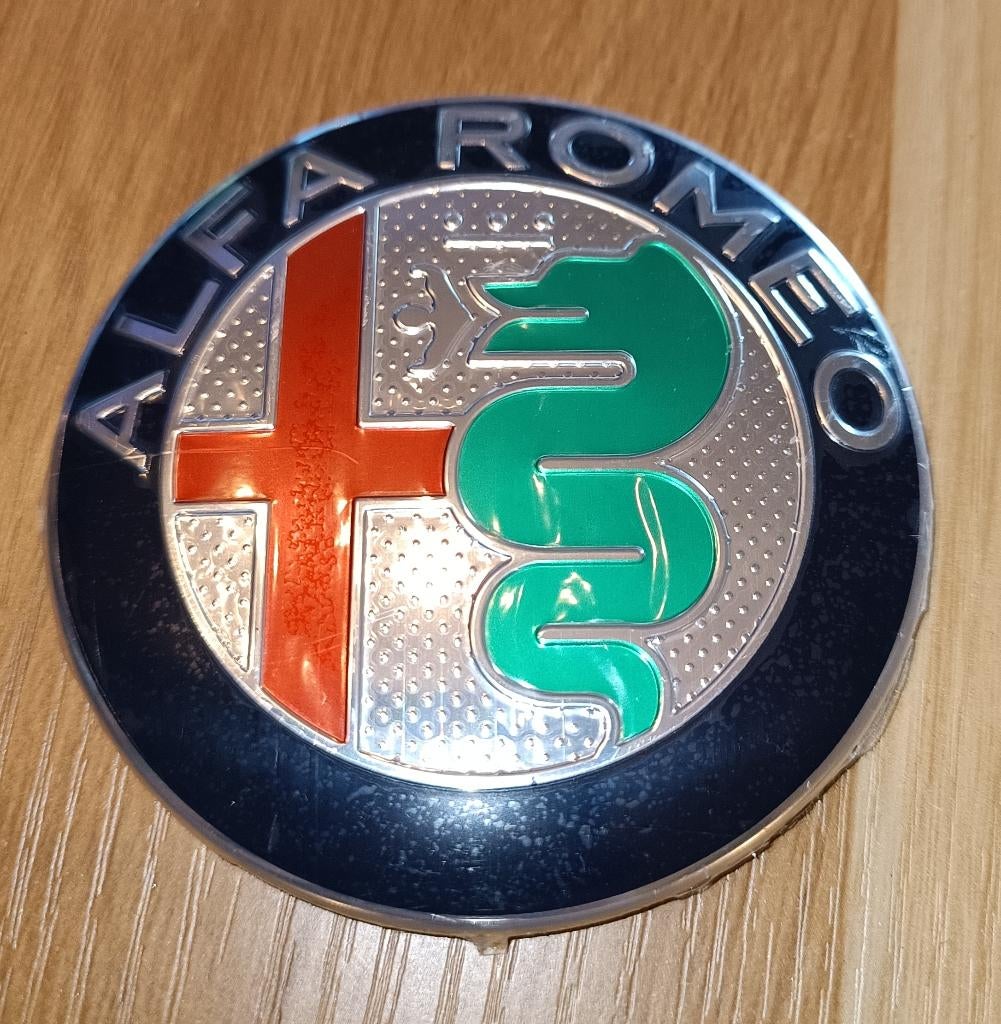 Alfa Romeo logo set 4 stuks  Velg/caps emblemen - nieuw, Auto-onderdelen, Voor, Nieuw, Ophalen of Verzenden, Alfa Romeo