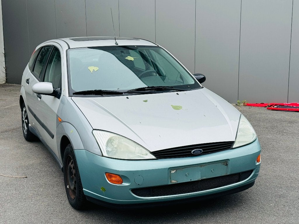 ford focus 1.4i benzine open dak 5deurs lezok, Stof, 4 cilinders, Bedrijf, 5 deurs
