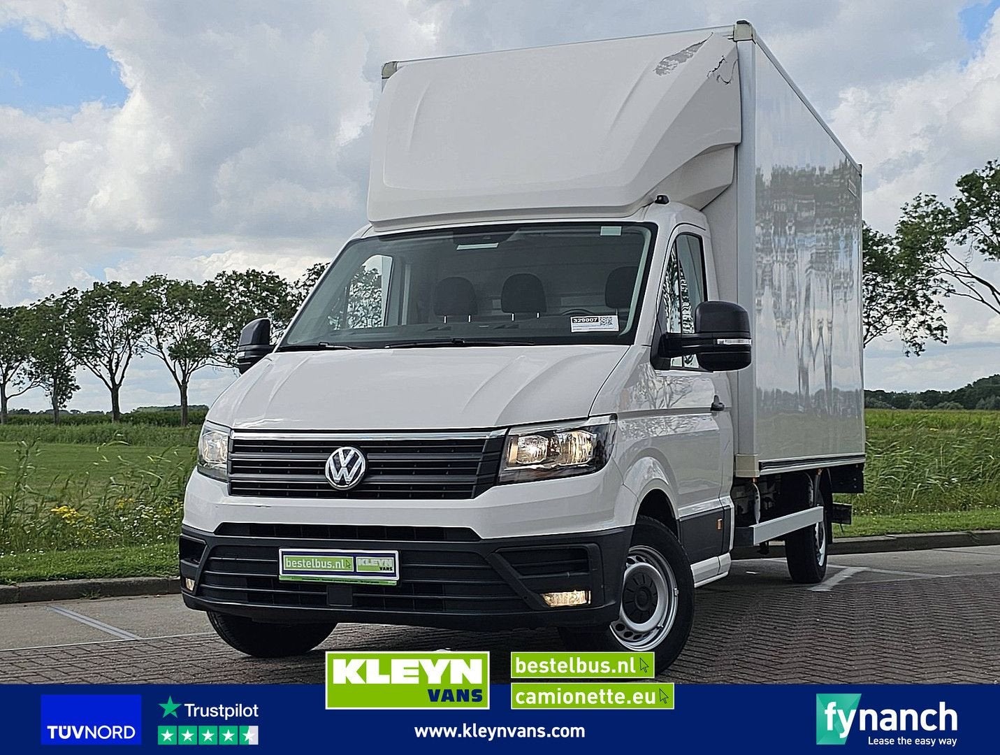 Volkswagen CRAFTER 35 2.0 ac trekhaak EURO6, Wit, Bedrijf, Te koop, Cruise Control