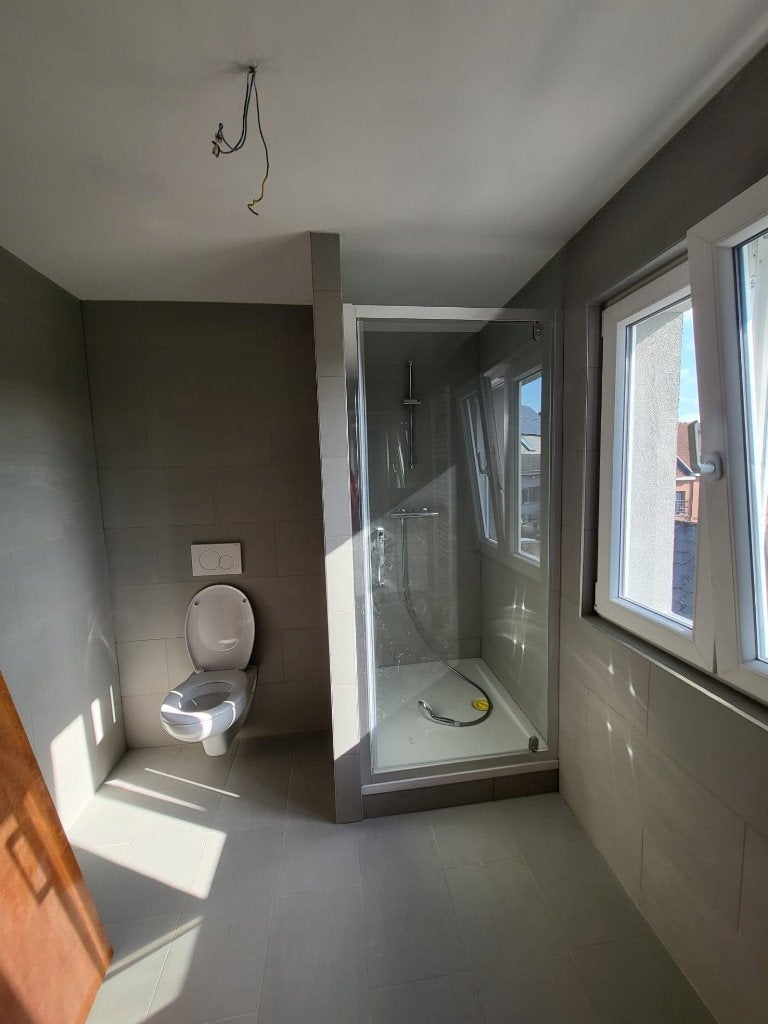 RENOVATION A-Z, Diensten en Vakmensen