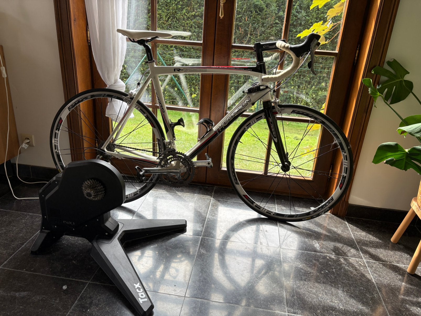 Thompson R-7000 racefiets + Tacx Flux S Smart, Fietsen en Brommers, Ophalen, Zo goed als nieuw