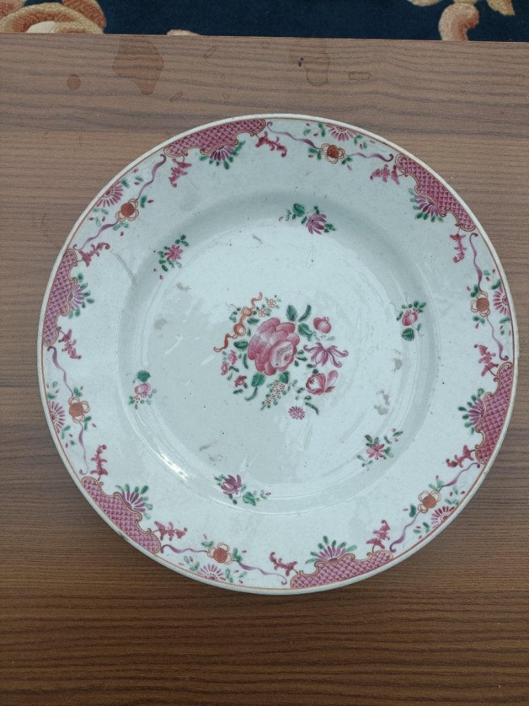 Chinees bord, antiek porcelein. 23 cm breed witte bord, Ophalen