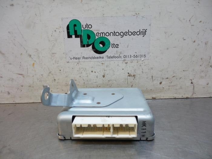 Ordinateur ABS d'un Toyota Corolla (Corolla 96-), -, 3 mois de garantie, Toyota, Utilisé