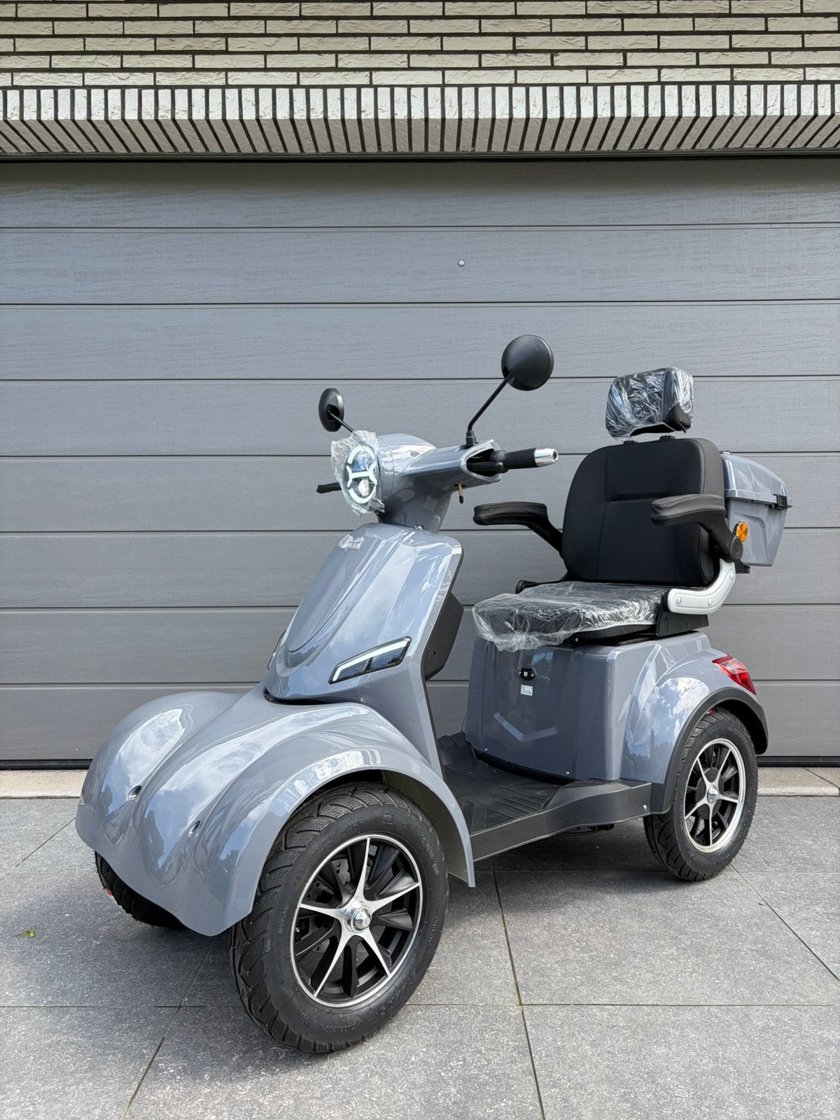 Scootmobiel M6 - 25 km/h autonomie jusqu’à 50 km ( Nieuw ), Enlèvement ou Envoi, Pliant, Neuf, Fauteuil roulant électrique
