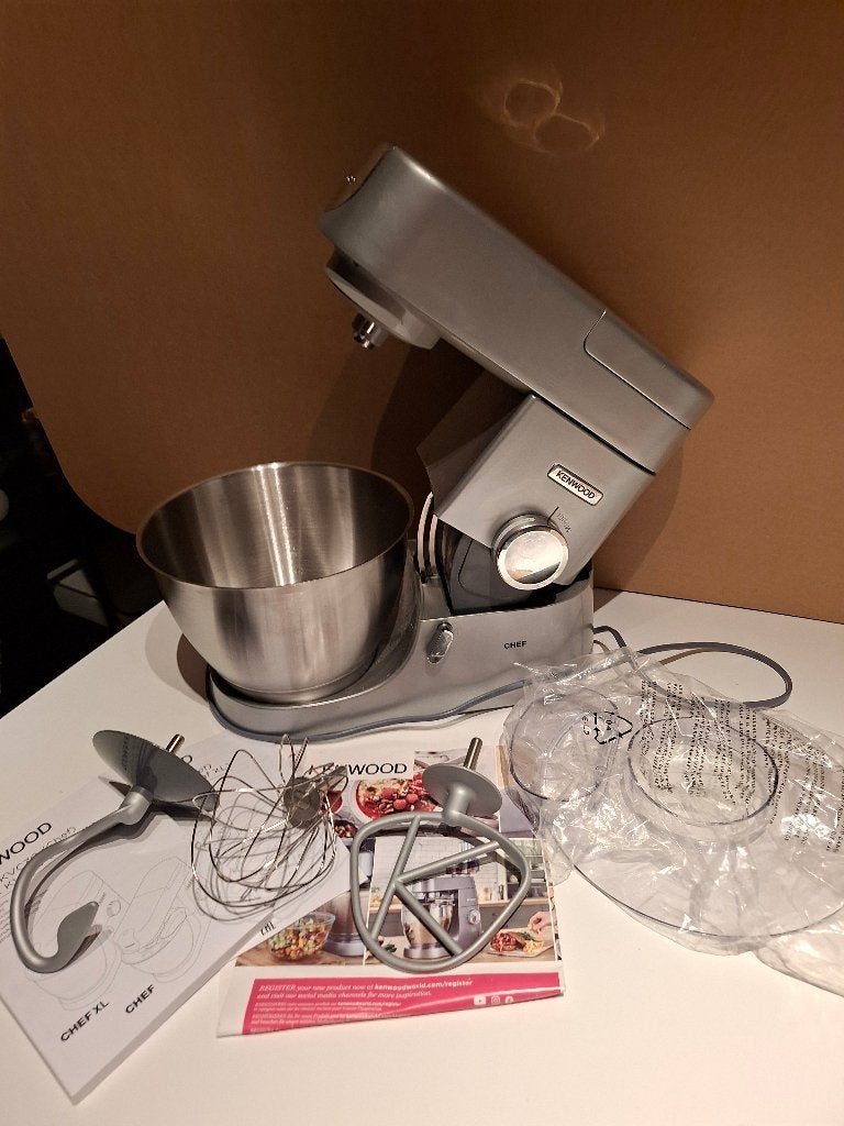 Kenwood CHEF keukenrobot, Electroménager, Mélangeurs de cuisine, Enlèvement, Comme neuf, Résiste au lave-vaisselle, 3 vitesses ou plus
