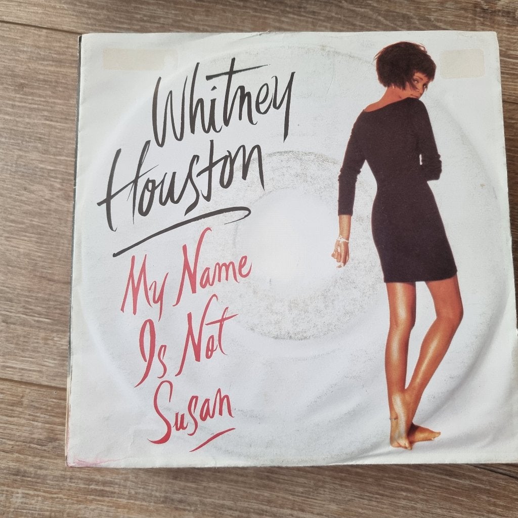 7" Whitney Houston - My name is not Susan, CD & DVD, Enlèvement ou Envoi, Utilisé, 7 inch, R&B et Soul