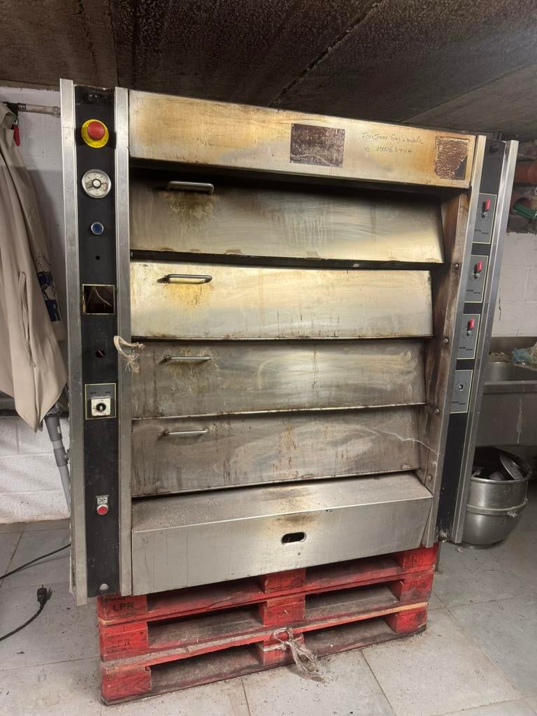 Four a pain 4 etage, Articles professionnels, Horeca | Équipement de cuisine, Enlèvement