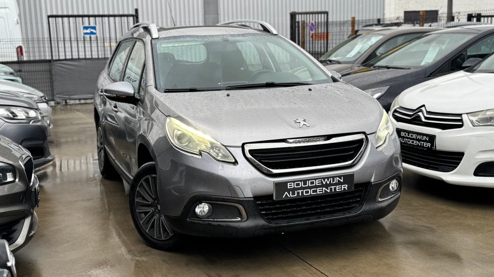 Peugeot 2008 1.2Benzine Euro6B 2016 177.xxxkm/Airco,Cruise,., Voorwielaandrijving, Stof, Zwart, 5 deurs