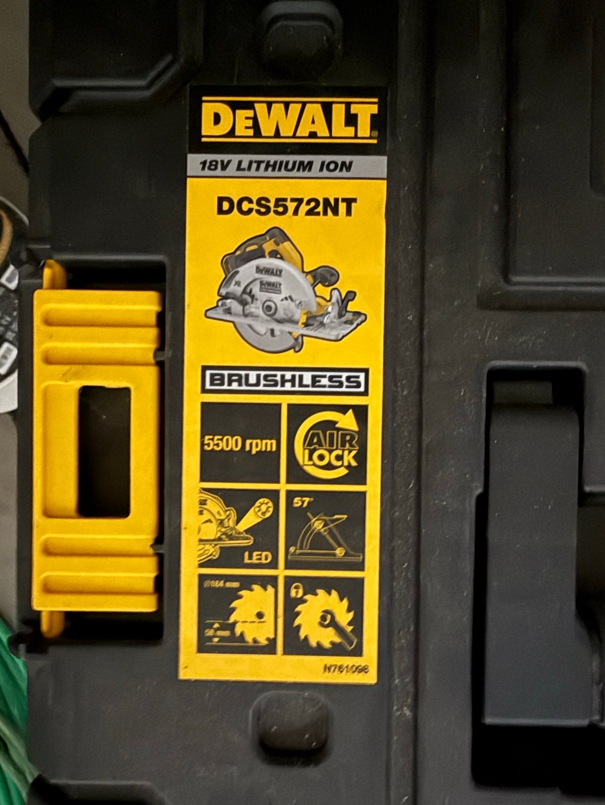 DeWalt DCS572NT-XJ 18V XR Cirkelzaag Brushless, Ophalen, Zo goed als nieuw, Cirkelzaag