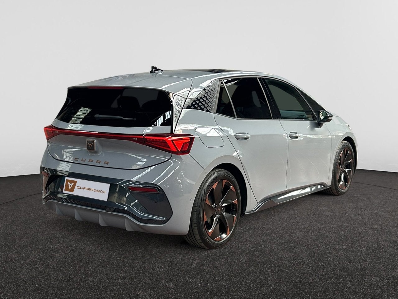 Cupra Born eBoost 170kW(231ch) v 58 kWh, Autos, Argent ou Gris, https://public.car-pass.be/vhr/cff8b84a-d806-4fc6-8ec7-c3a8147f11d5