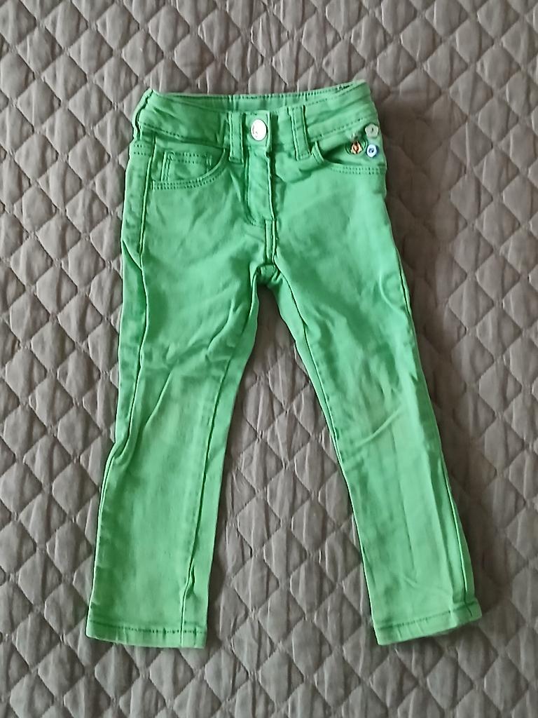 Felgroene Bumba broek maat 92 – Comfortabele stretch, Enfants & Bébés, Vêtements enfant | Taille 92, Utilisé, Fille, Pantalon