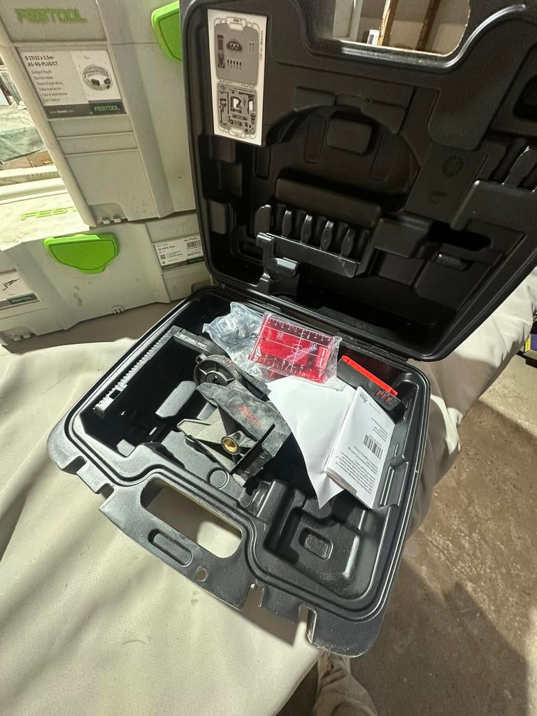 Leica box, Enlèvement, Utilisé