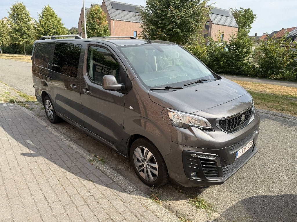 Peugeot Expert 2.0 BlueHDi L3 Long Utility, Stof, 4 cilinders, 6 zetels, Particulier