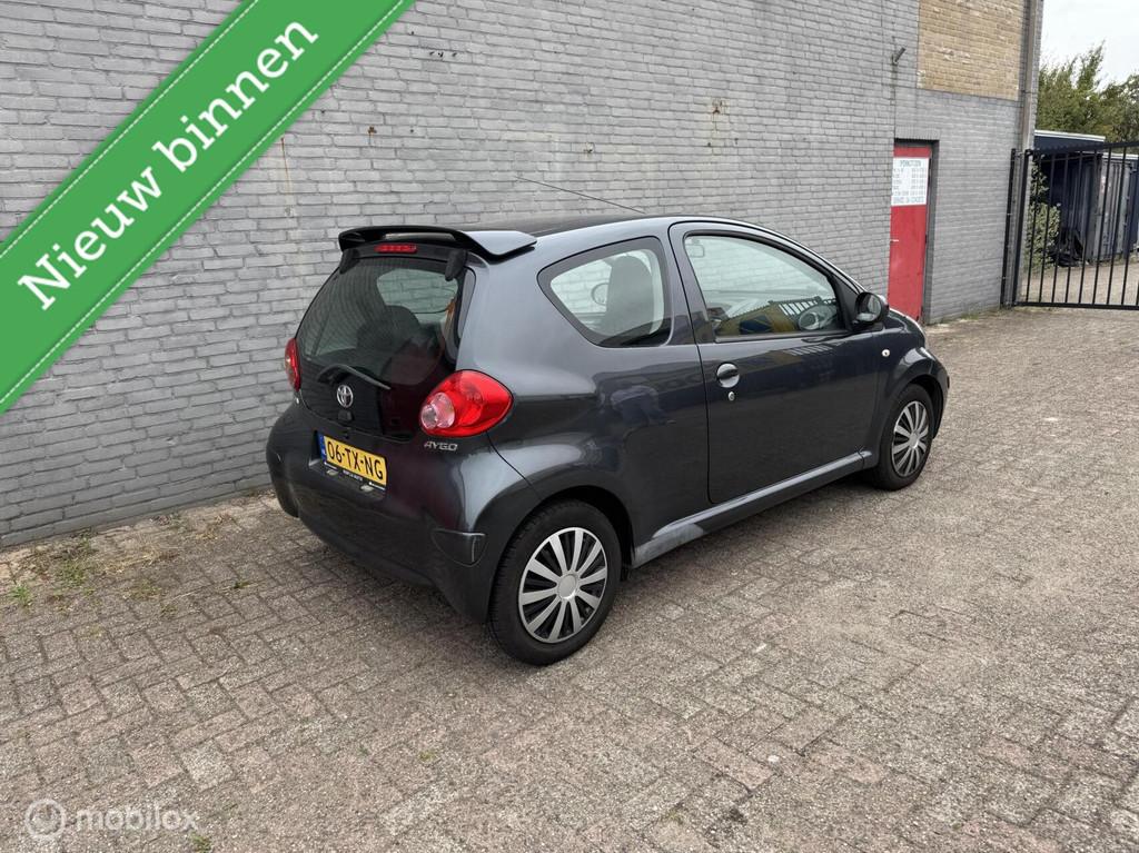Toyota Aygo 1.0-12V +, Auto's, Voorwielaandrijving, 4 zetels, Elektrische ramen, 109 g/km