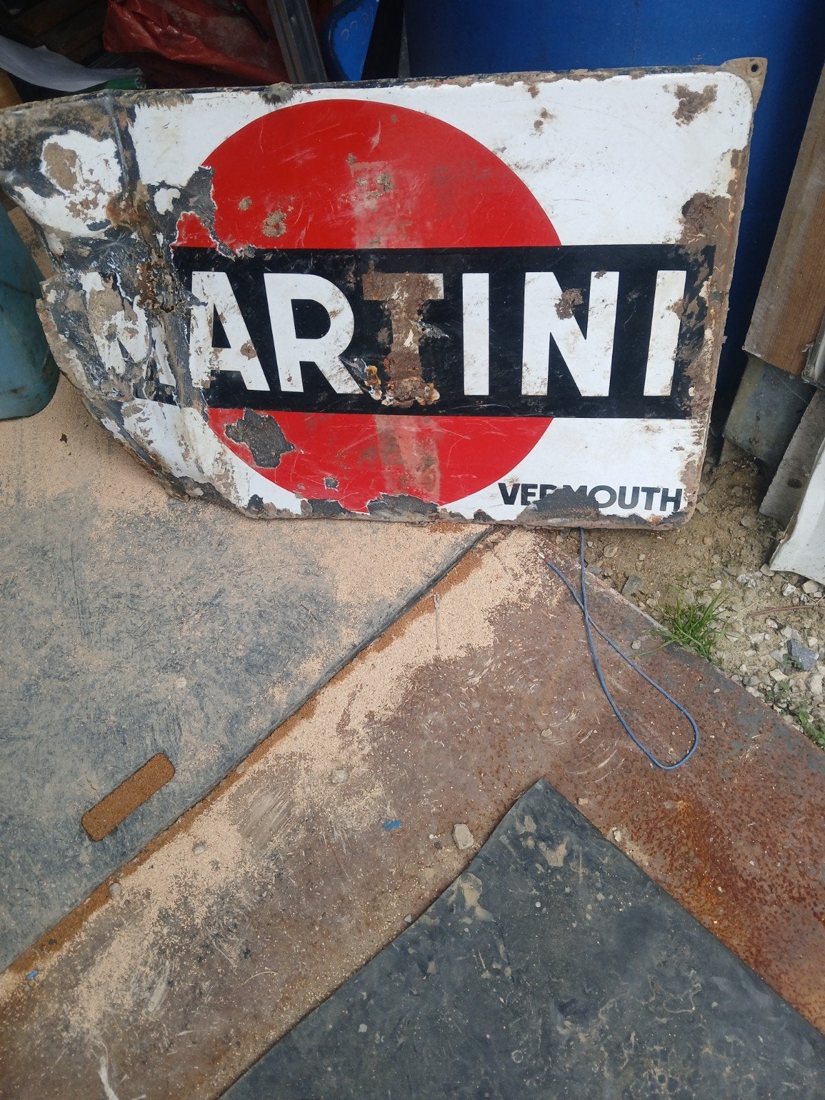 Emailbord, Enlèvement