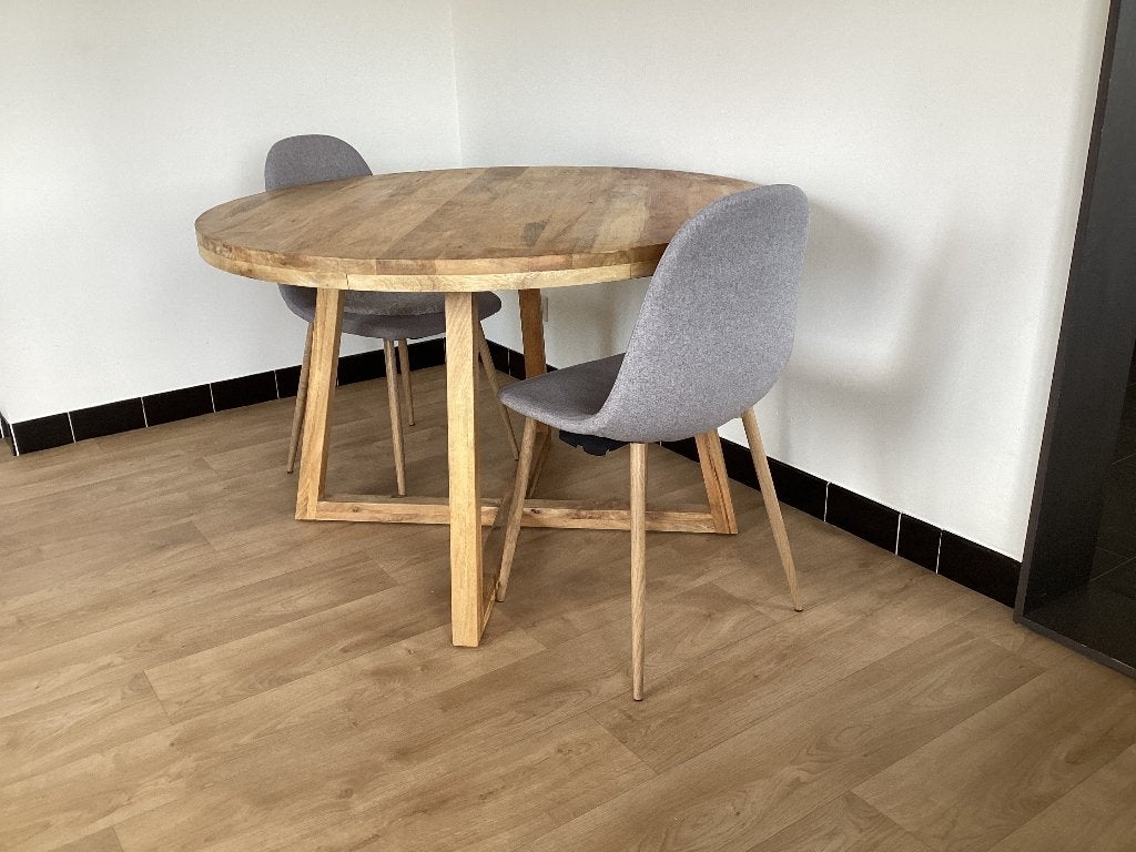 Tafel massief hout, Ophalen, Zo goed als nieuw, Rond