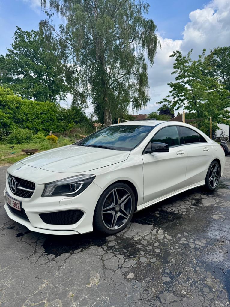 Mercedes CLA 200, Auto's, Mercedes-Benz, Particulier, CLA, Achteruitrijcamera, Benzine, Euro 6, Coupé, 5 deurs, Automaat, Wit