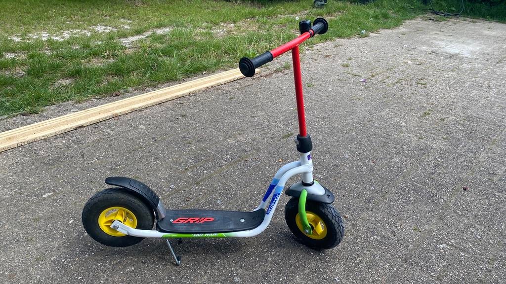 Step kinderen, Fietsen en Brommers, Steps, Ophalen, Zo goed als nieuw, Gewone step
