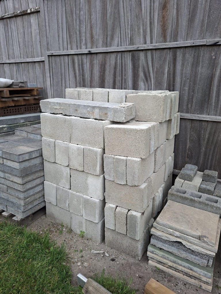 betonblokken + lintelen (gratis), Bricolage & Construction, Briques, Enlèvement, Utilisé, Béton