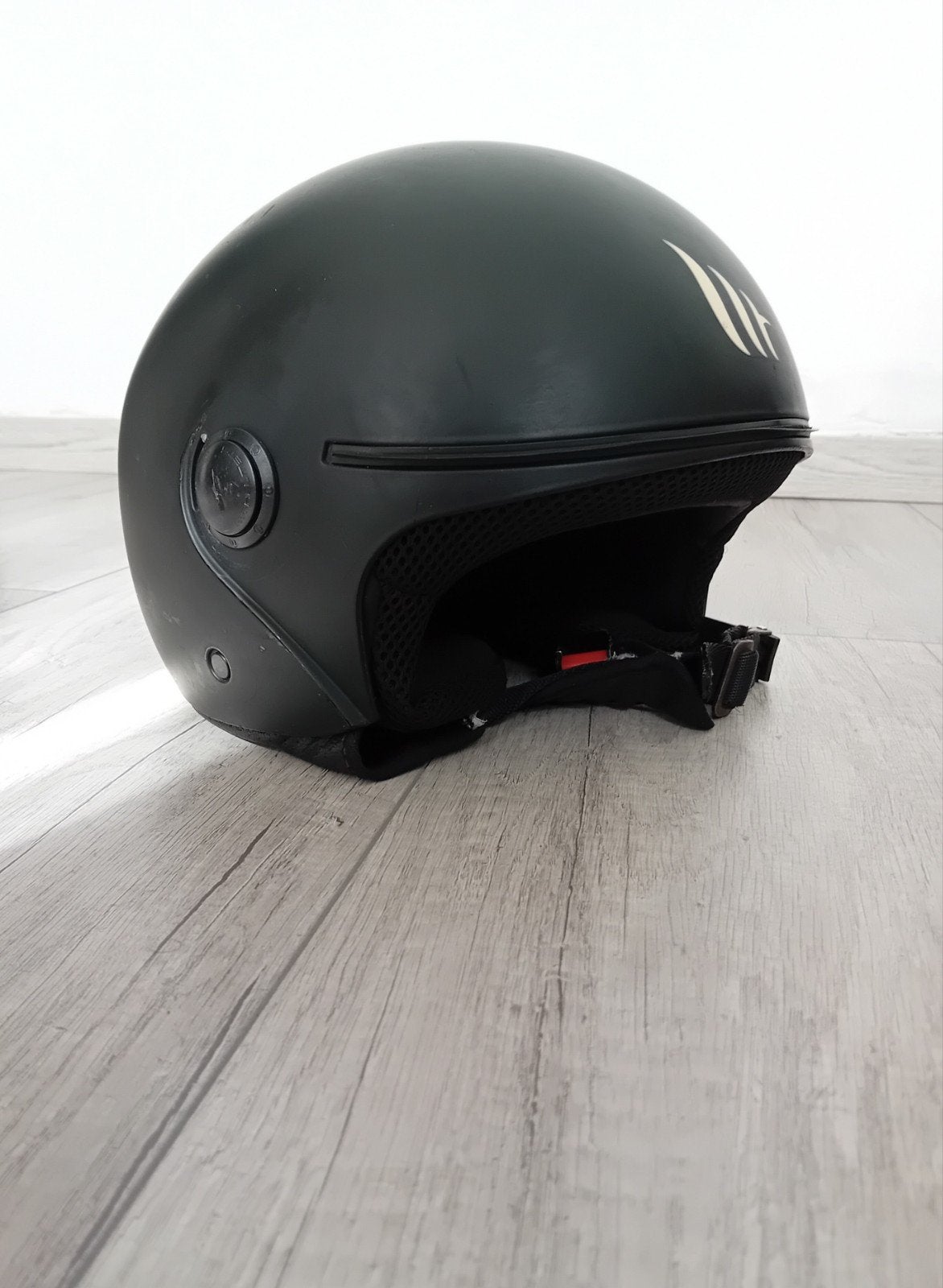 Casque taille M, Enlèvement