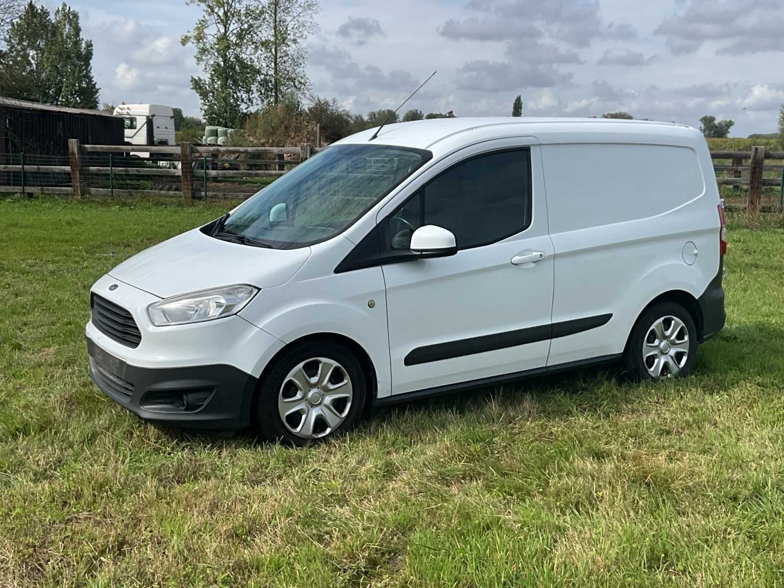Ford Transit Courier, Achat, Euro 6, Entreprise, Boîte manuelle