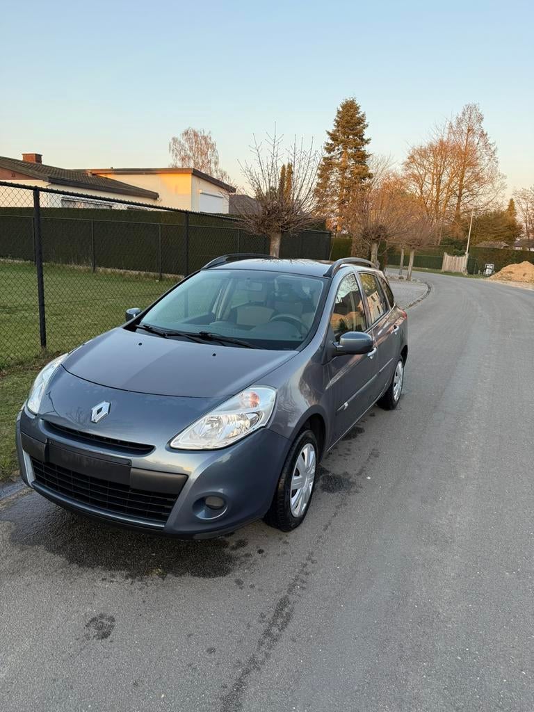 Renault Clio 1.2 Benzine bj2010 168000km Met Airco gekeurd, Autos, Achat, Entreprise, Boîte manuelle, Break