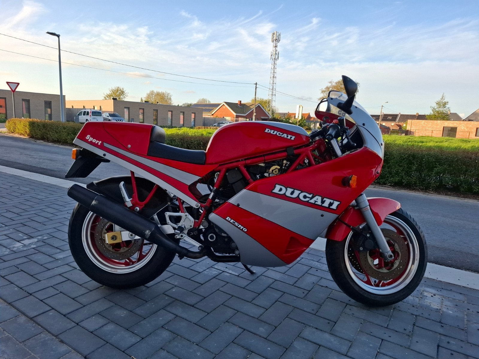 Ducati sport 1990  / Ducati 906 1989, Nieuw, Sport