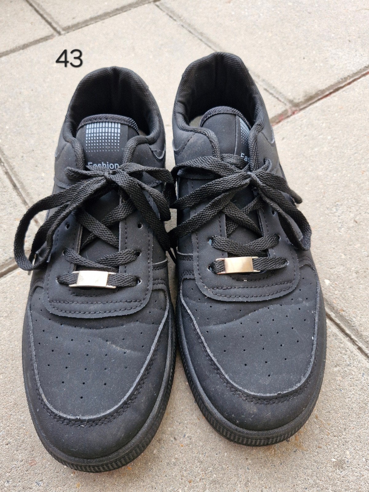 zwarte sneakers maat 43, Ophalen of Verzenden, Sneakers