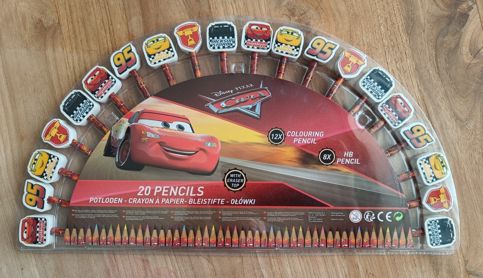 Set de crayons de couleur Cars, Enlèvement ou Envoi, Comme neuf, Crayon ou Feutre