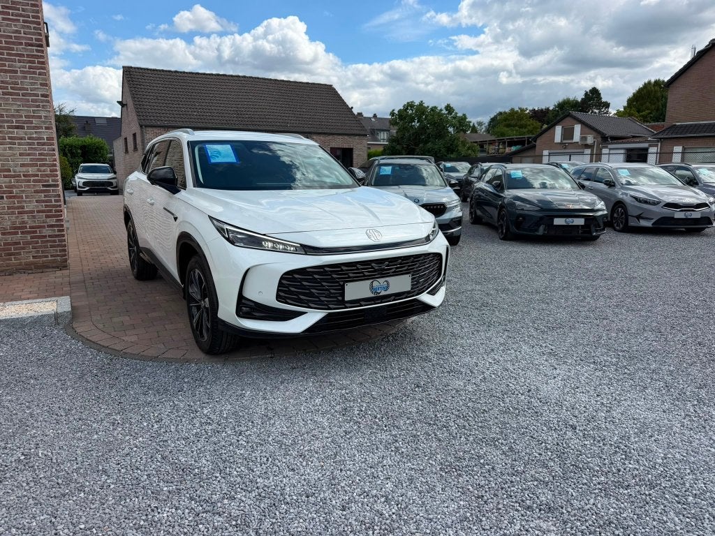 MG HS Hybrid+ 1.5 Luxury 224PK 7J/FABRIEKSWAARBORG NIEUW 0KM, Autos, MG, Cuir, Achat, Euro 6, Entreprise