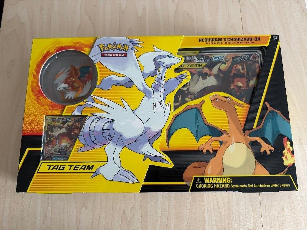 Reshiram & Charizard GX TAG Team Figure Colletion Sealed, Hobby & Loisirs créatifs, Jeux de cartes à collectionner | Pokémon, Enlèvement