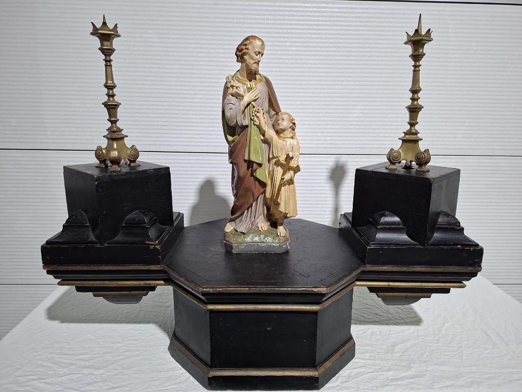 Socle en bois pour sculptures, noir avec lignes dorées, Enlèvement