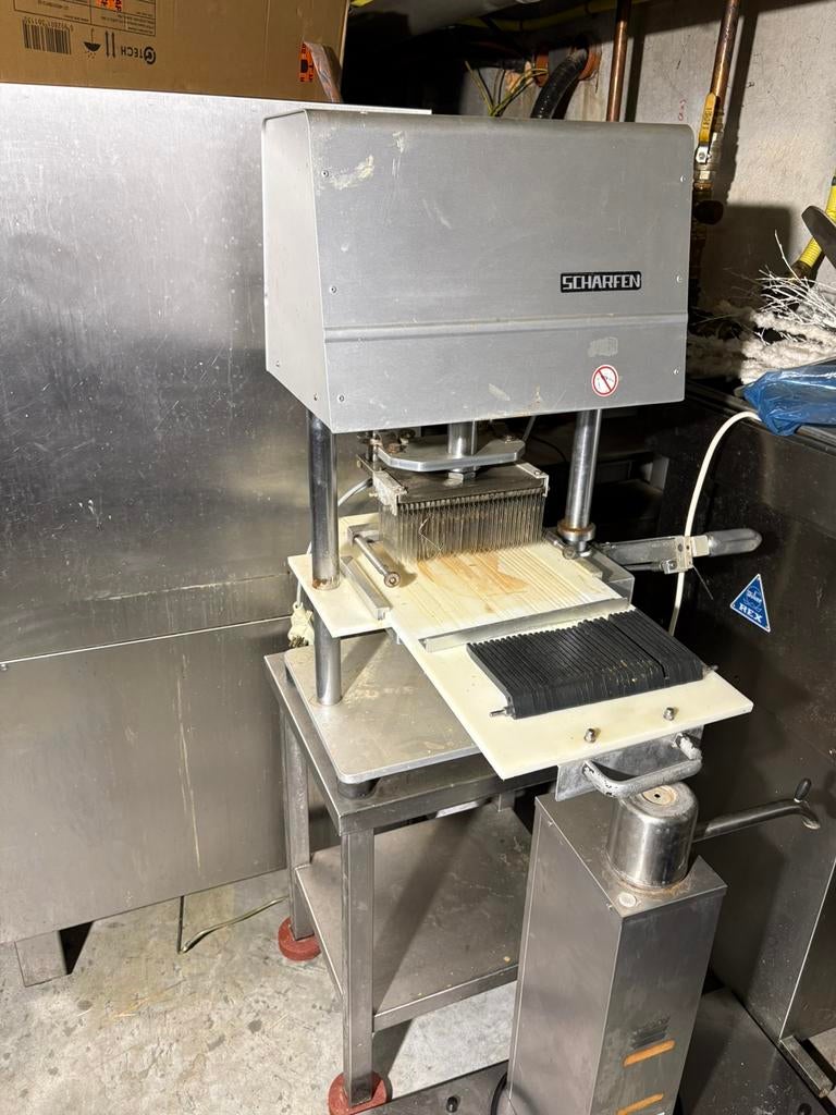 slagerij machines en tafels, Ophalen