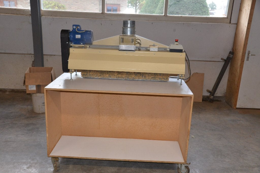 Borstelmachine schuurborstelmachine, Doe-het-zelf en Bouw, Ophalen, Zo goed als nieuw, 600 tot 1200 watt, Overige typen